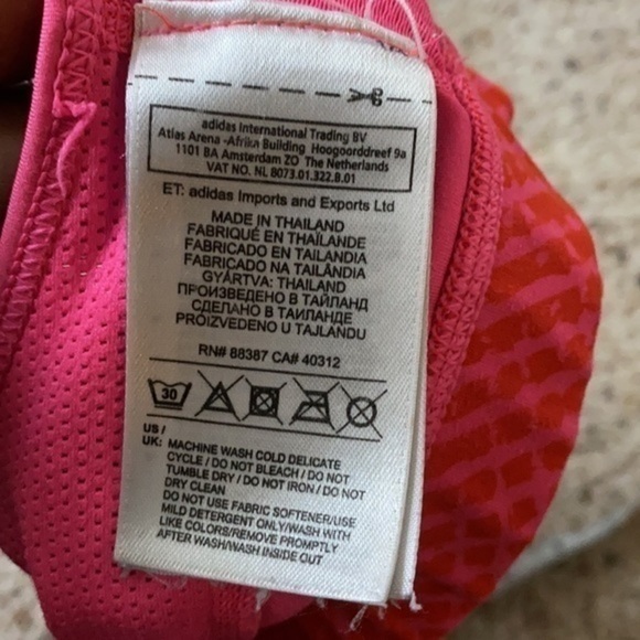 Adidas Techfit Red & Pink Patterned Sports Bra Medium Compression Size Small - Picture 5 of 6